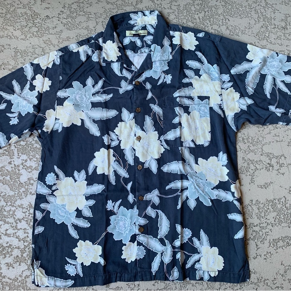 Tommy Bahamas shirt